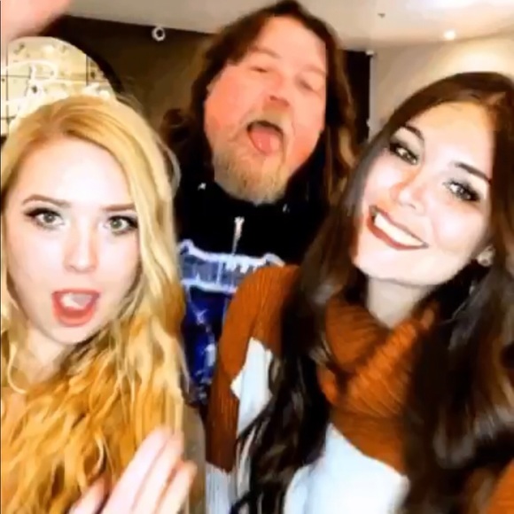 Meet your Posher! Becky 💕 - Picture 3 of 5